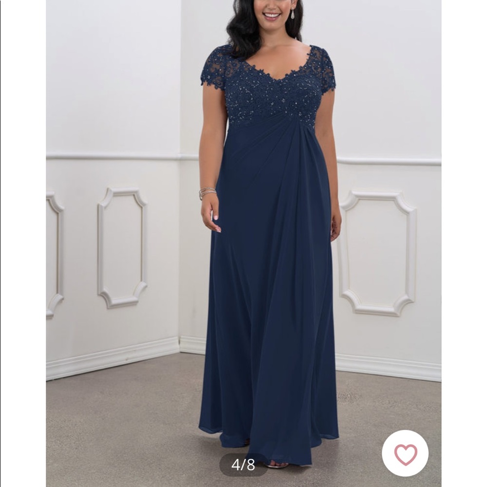 BRAND NEW GOWN - Mother of the Bride Gown